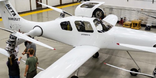 Parker LORD MicroStrain® 传感器在直升机、固定翼飞机和无人机的飞行测试.jpg